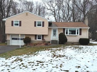 43 Kalko Dr, Wolcott, CT 06716