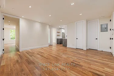 Rented by Space Link Realty