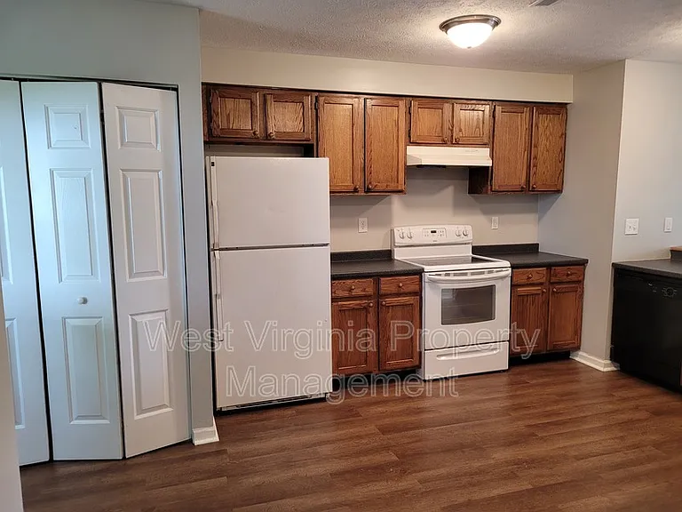 3751 Summerlee Rd #11 — Photo 14