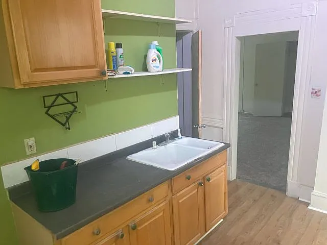 136 Garden St — Photo 3