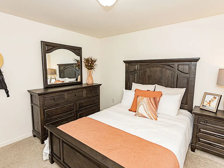 The Pointe at Peters Creek — Photo 19