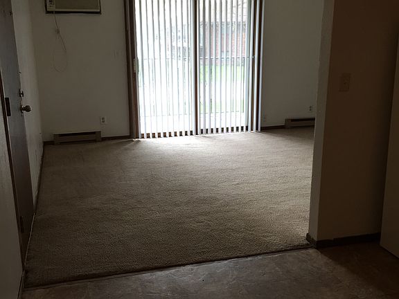 2nd image of 4604 Governors Dr APT 5