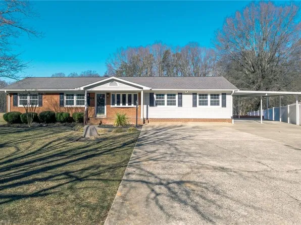 121 Kidd Rd, Colfax, NC 27235
