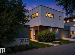 9342 83rd Ave NW, Edmonton, AB T6C 1B8