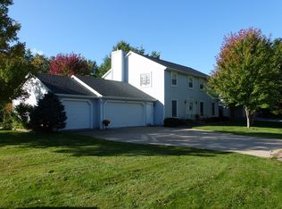 1000 W Colonial St, Marshfield, WI 54449