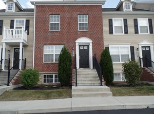 5687 Winding Rock Dr, Westerville, OH 43081