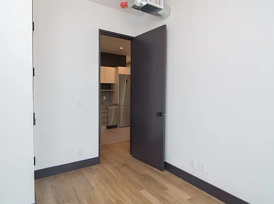 Rented by Midbrook Realty, LLC | media 7