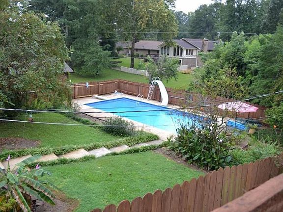 2nd image of 147 Winfield Dr
