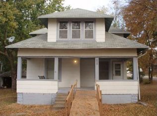 838 Palmer Ave, Oakland, IA 51560