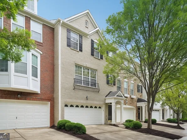 11302 Musette Cir, Alpharetta, GA 30009