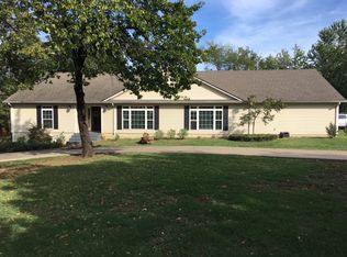 712 Bowden Rd, Fort Gibson, OK 74434