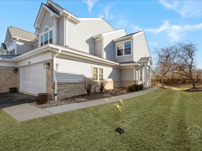 (Undisclosed Address), Naperville, IL, 60564
