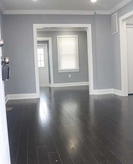 8526 Engleside St — Photo 2