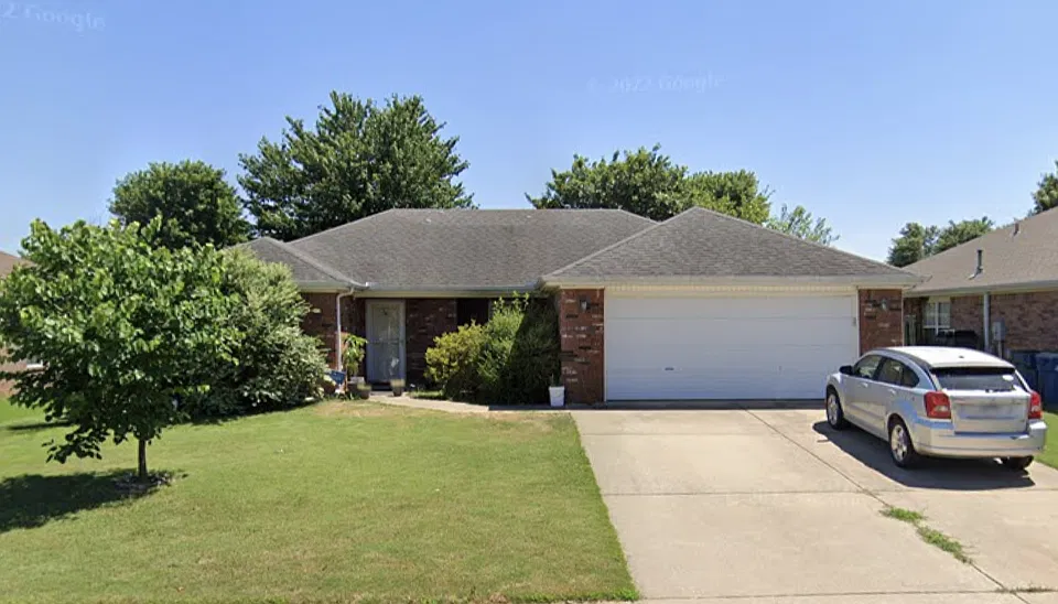 3805 SW Moline Ave