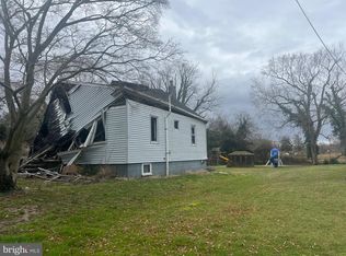 5 Meadowside Ln, Salem, NJ 08079