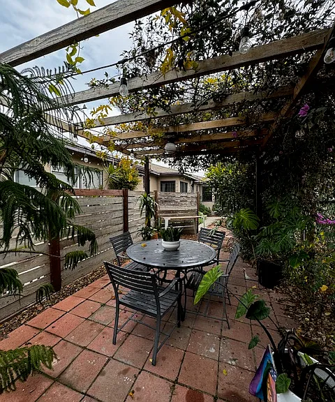 2211 20th St #B — Photo 4