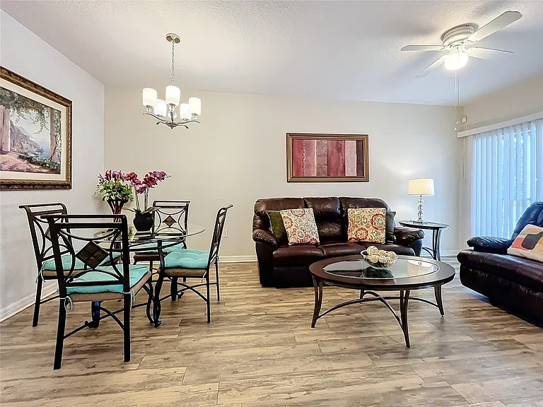 9506 Amberdale Ct #201 — Photo 13