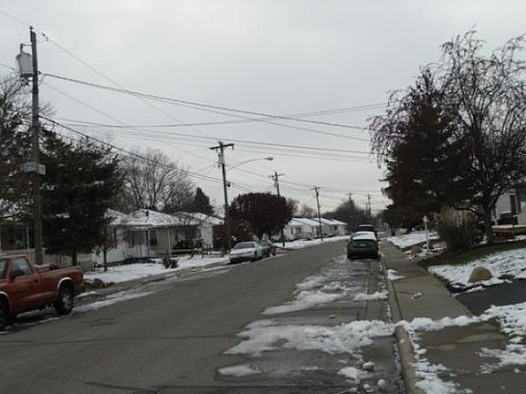 2nd image of 340 Pike St