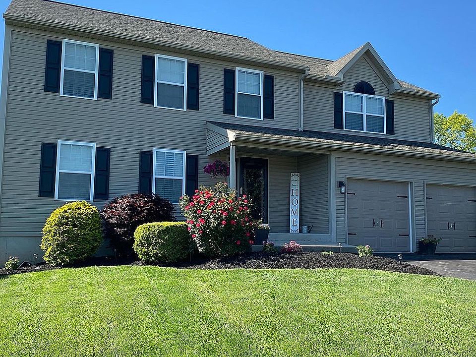 2nd image of 180 Sandhurst Blvd