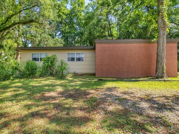 2310 Mission Rd, Tallahassee, FL 32304