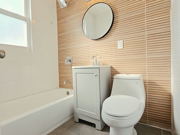3rd image of 181 Lexington Ave #2E