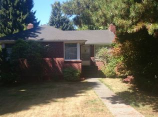 13727 2nd Ave NW, Seattle, WA 98177