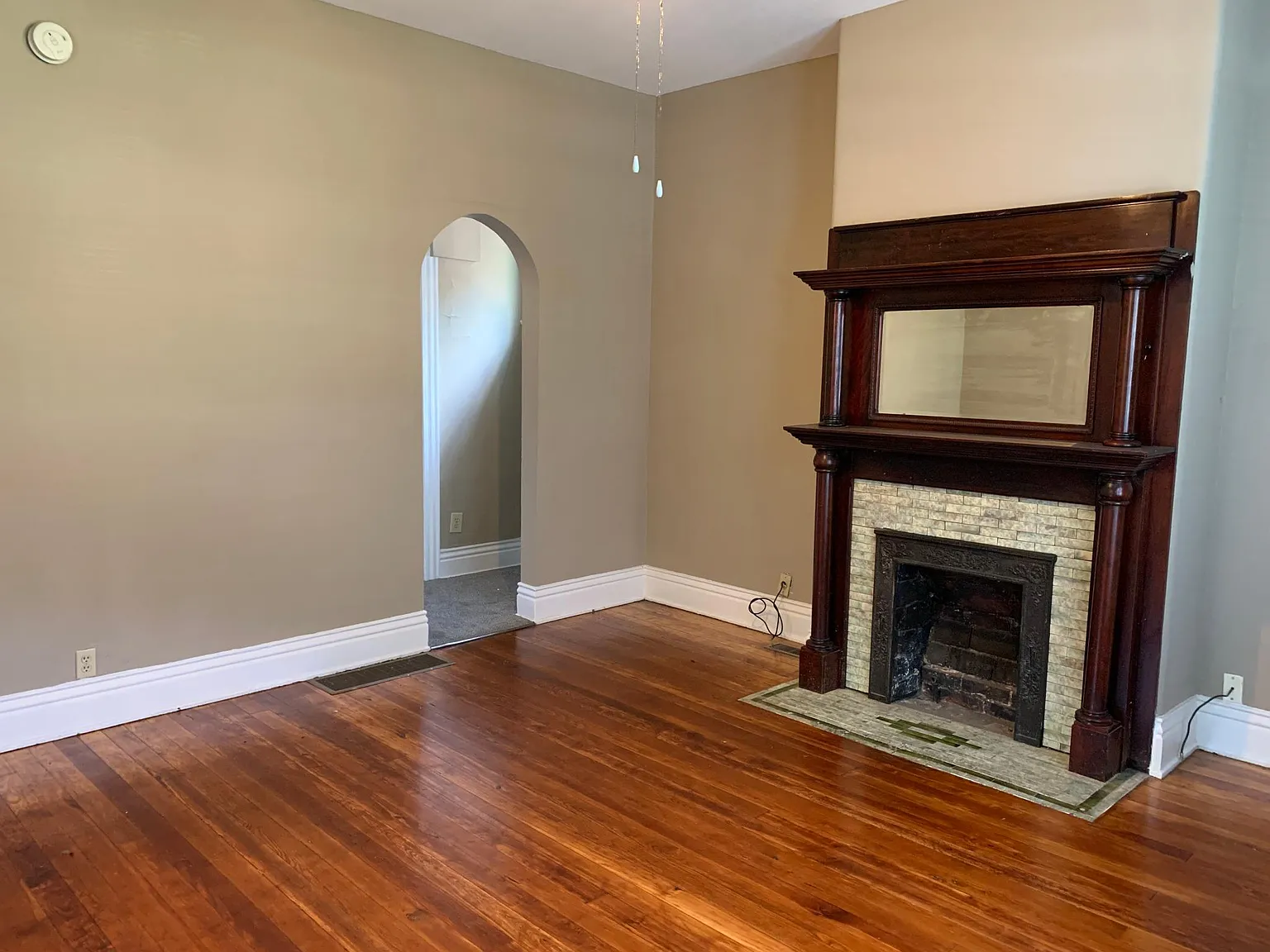 1 bed, 700 sqft, $935 — Photo 3
