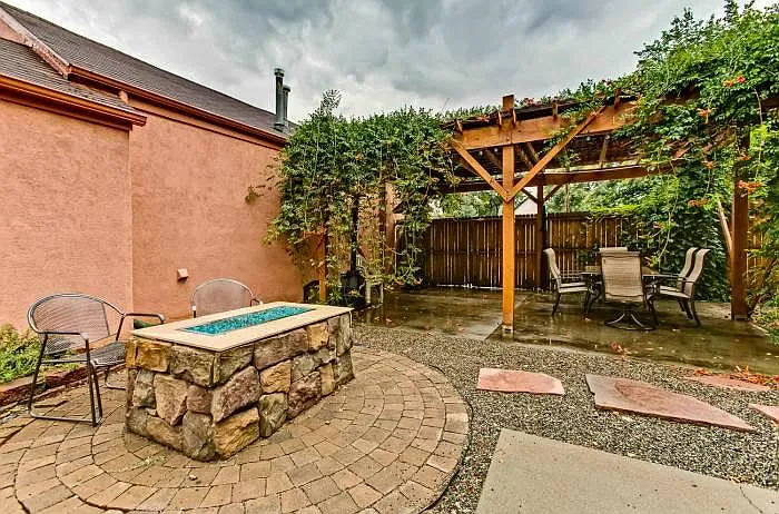 Back Yard & Fire Pit