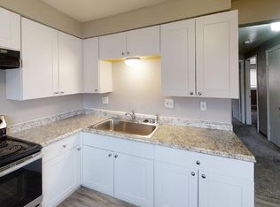 335 Ruskin Dr #B, Colorado Springs, CO 80910