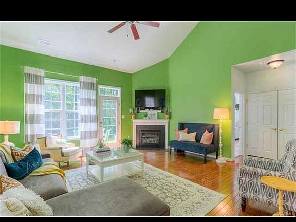3rd image of 1265 Providence Knoll Dr