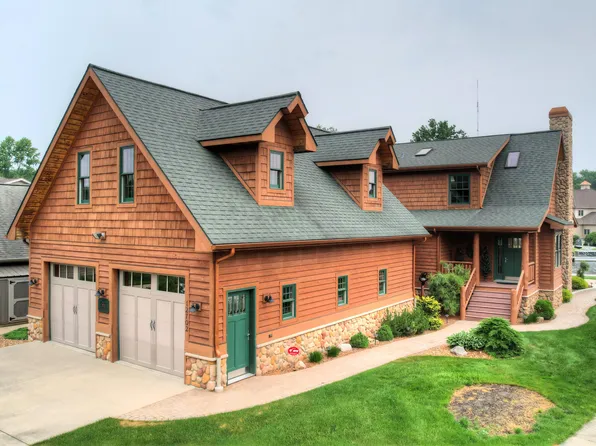 12702 Park Dr, Wayland, MI 49348