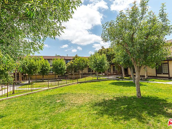 4th image of 515 W Gardena Blvd Unit 49