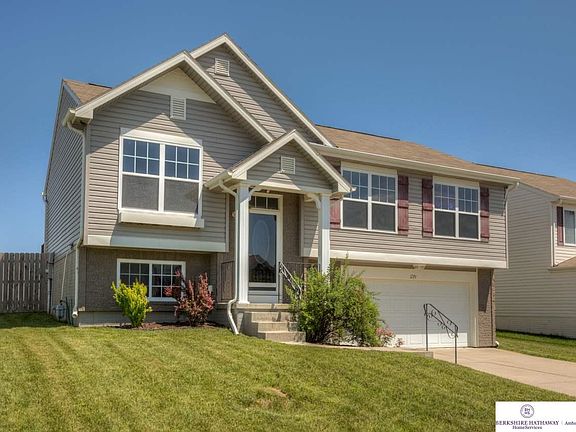 2nd image of 5719 S 193rd St