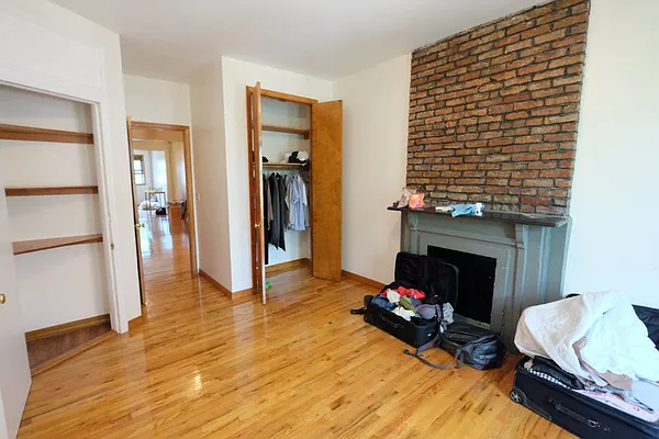 Rented by SBJ Brokerage, LLC | media 15