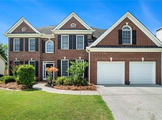 2945 Ivy Brook Ln, Buford, GA 30519