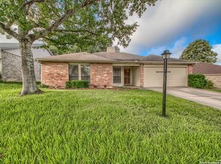 3748 Hunters Gln, Schertz, TX 78108