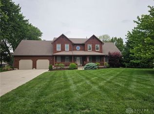 2151 Canterbury Ct, Troy, OH 45373