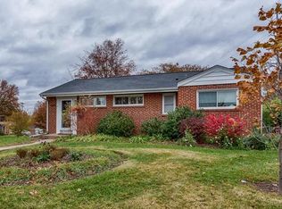 8505 Everett Ave, Saint Louis, MO 63117