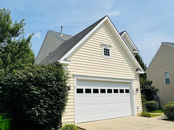 4th image of 6092 Omega Ln