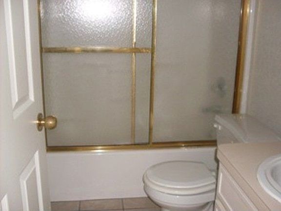 4th image of 3610 Lake Arthur Dr