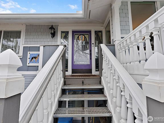 4th image of 115 Riverview Drive