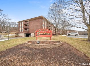 1114 Cromwell Hills Dr #1114, Cromwell, CT 06416