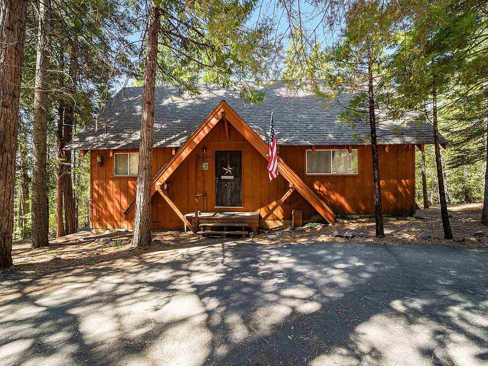 1st image of 23962 Redwood Ct