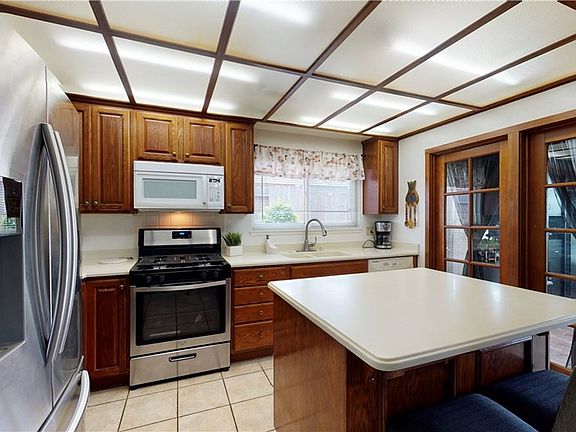 3rd image of 2036 Cordoza St