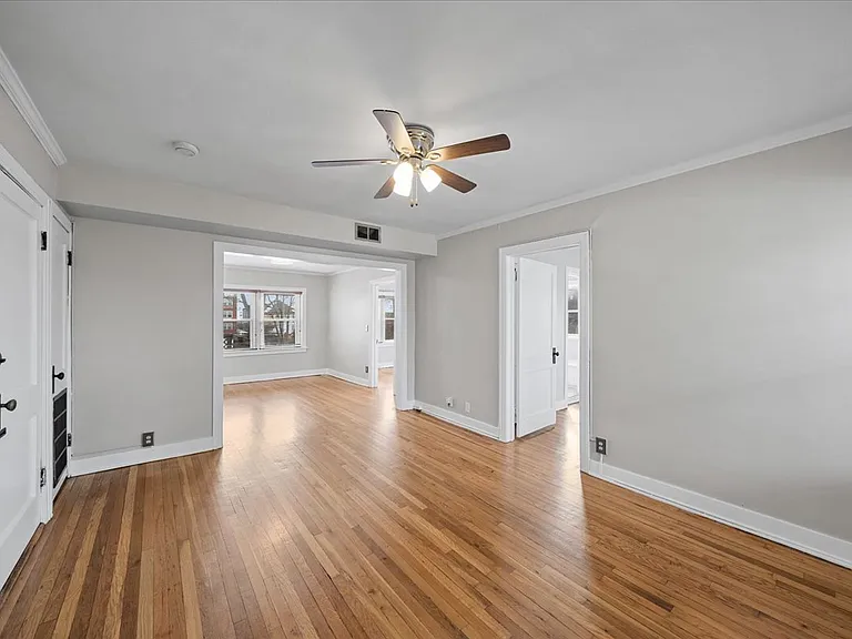 3803 Pennsylvania Ave #2S — Photo 3