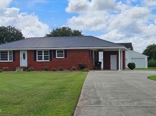 731 Vinegar Loop Rd, Tabor City, NC 28463