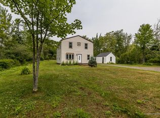 447 S Shore Dr, Owls Head, ME 04854