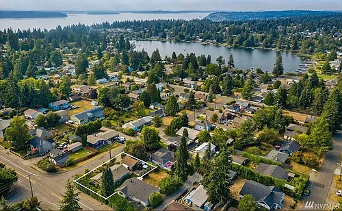 15854 12th Ave SW Photo 1