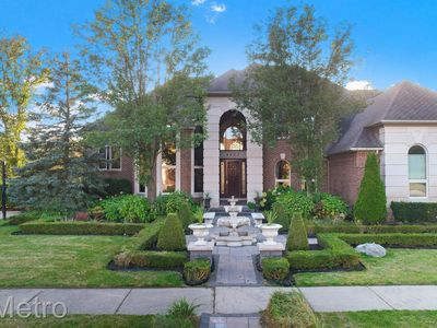 1122 Autumnview Dr, Rochester, MI, 48307