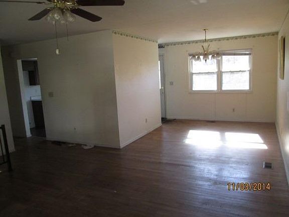 3rd image of 322 Chatham Dr